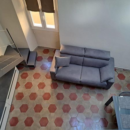 アルベンガLa Casa Di Danieleアパートメント エクステリア 写真